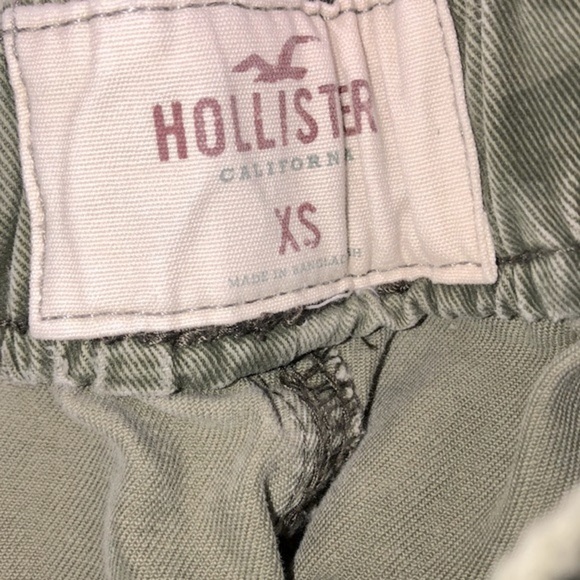 Hollister size extra small camouflage jogger pants - Picture 5 of 6